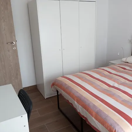 Piso Recien Reformado Apartamento